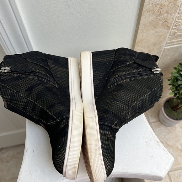 LINEA Paolo Felecia Platform Wedge Sneakers - Picture 7 of 10